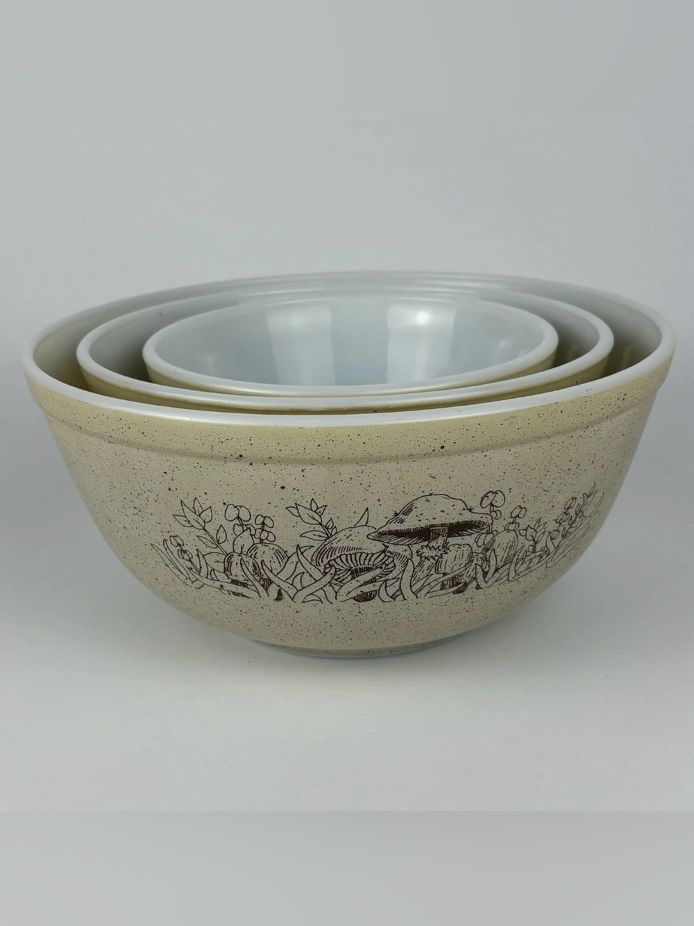 Vintage Pyrex Forest Fancies Mushroom Bowls Set of 3: 403 / 402 / 401 Excellent!